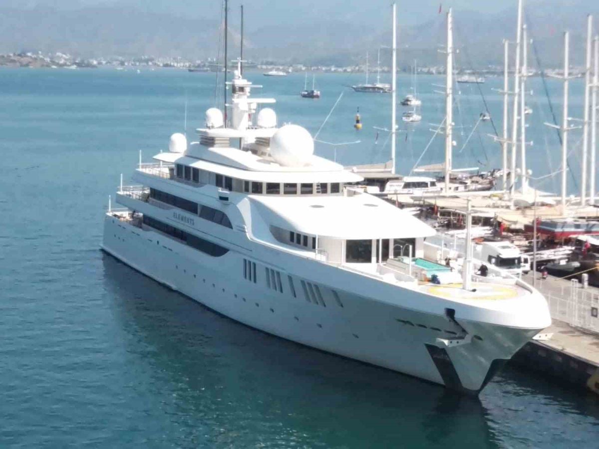 Megayat Elements Fethiye'de 100 Ton Yakıt Aldı