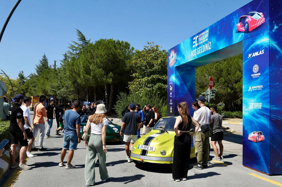 TEKNOFEST 2026'da TÜBİTAK 16 Yeni Yarışma Düzenliyor