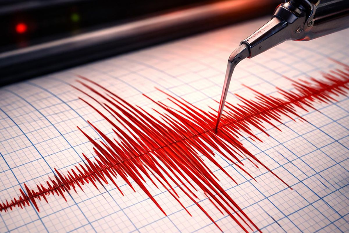 Türkiye peş peşe sallanıyor! Marmara Denizi'nde korkutan deprem