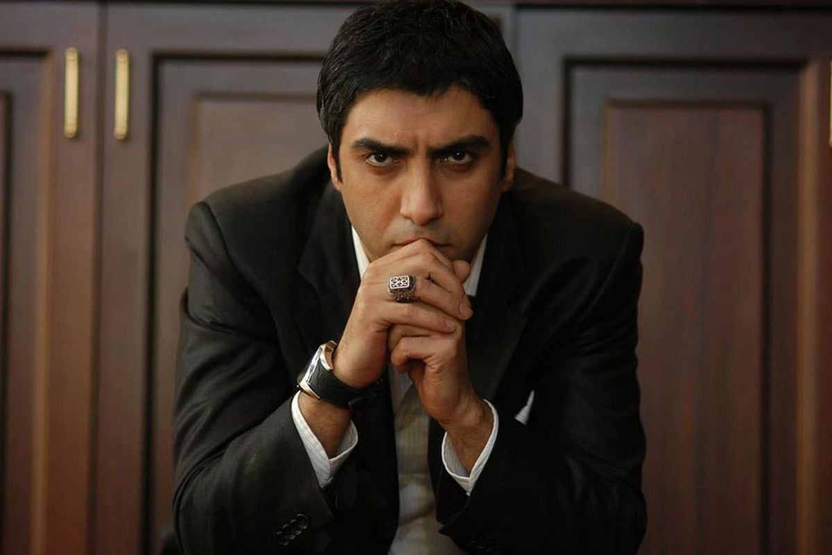 Vadi'nin Polat Alemdar'ı Necati Şaşmaz, çocuklarıyla birlikte Ahlat’ı gezdi