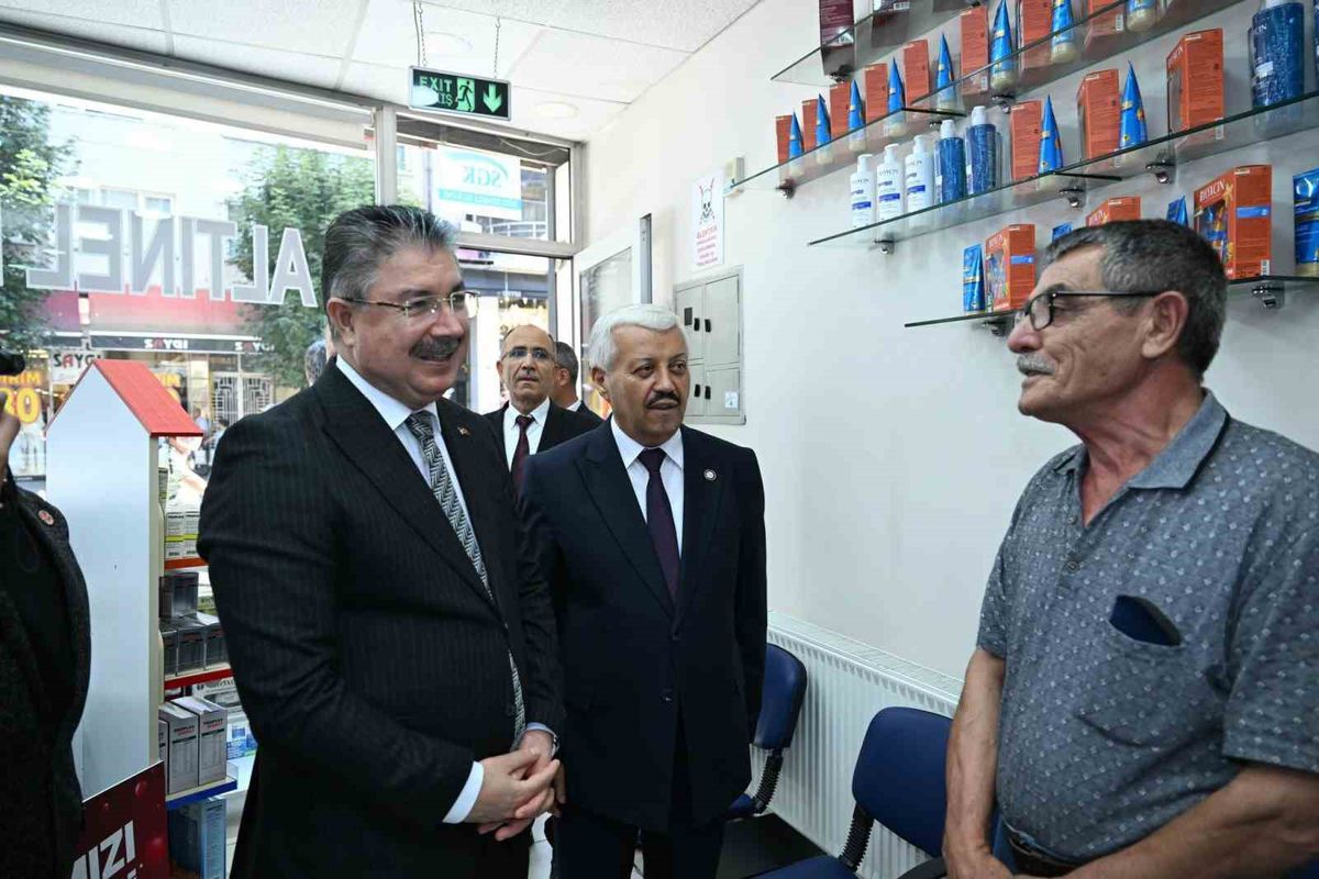 Eskişehir Valisi Yılmaz Esnafla Buluştu