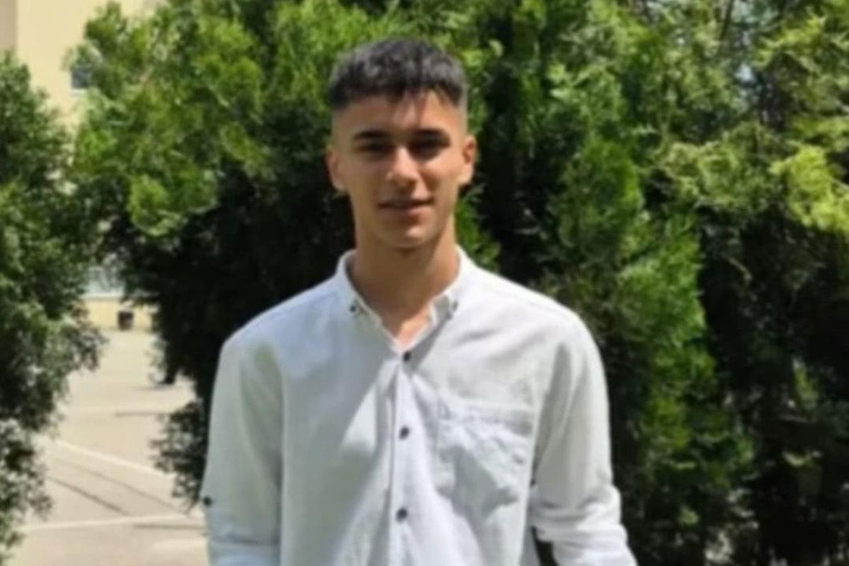 19 yaşındaki Berat odasında ölü bulundu