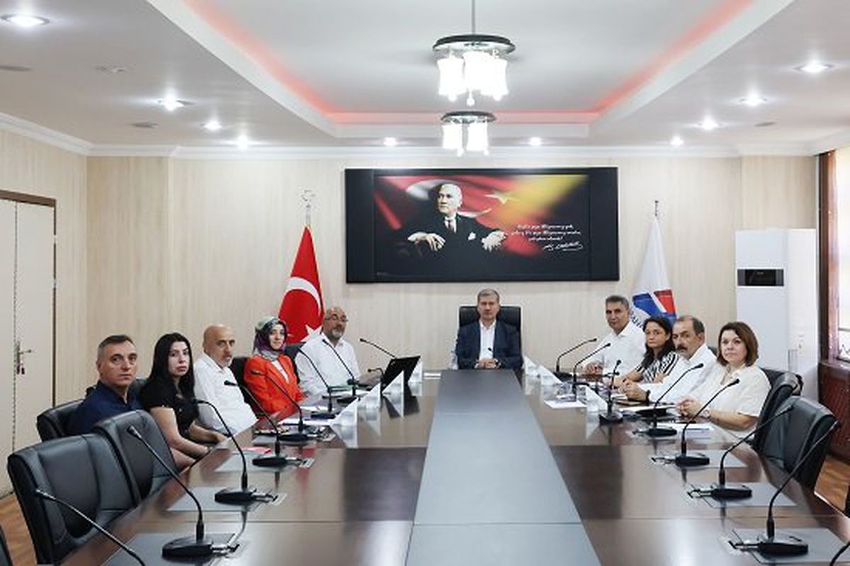 Ağrı'ya 250 Yataklı Üniversite Hastanesi İçin Çalışmalar Başladı