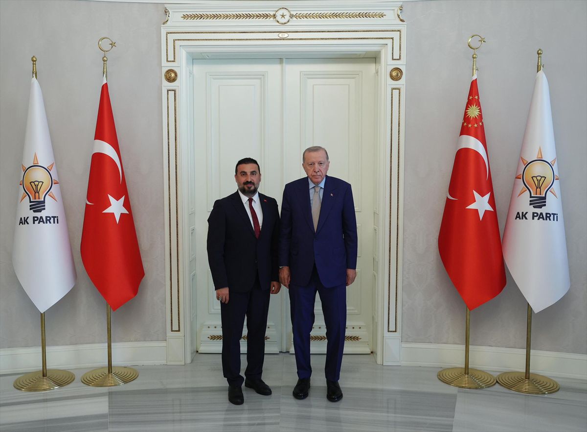 AK Parti 4 İl Başkanını Değiştirdi