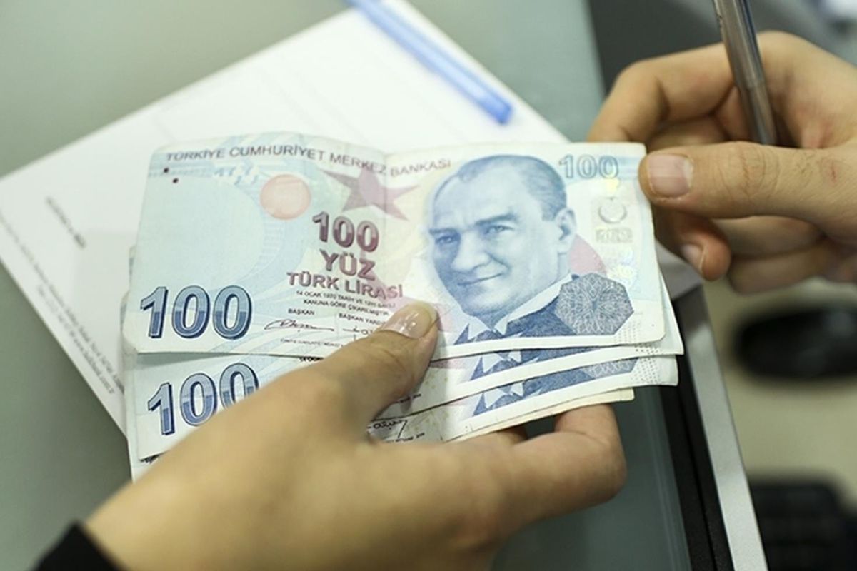 Akaryakıt indirimi pompaya yansıdı! Motorin 80 liranın altına düştü