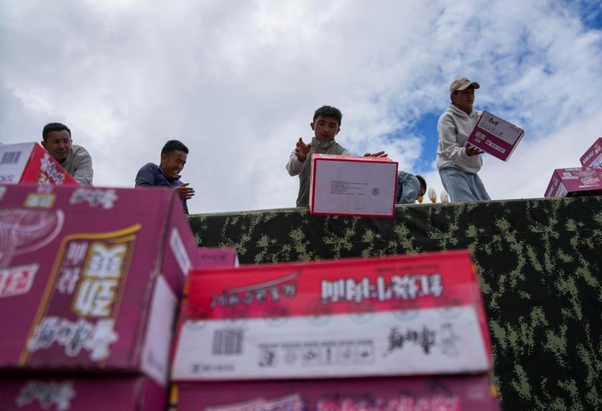 Xizang'daki heyelan bölgesine yardım malzemeleri ulaştı