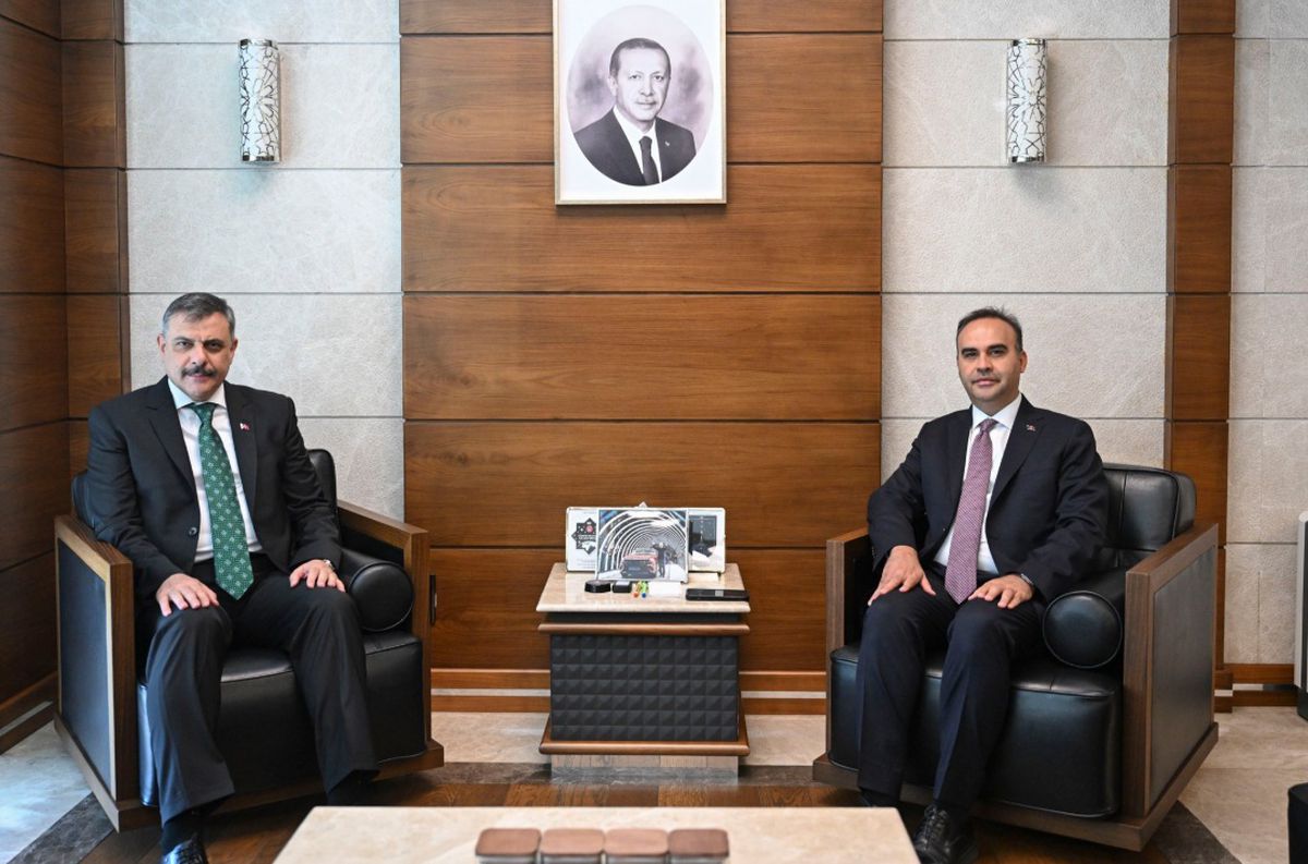 Bakan Kacır ve Çiftçi'den 'Türkiye Yüzyılı' için iş birliği vurgusu