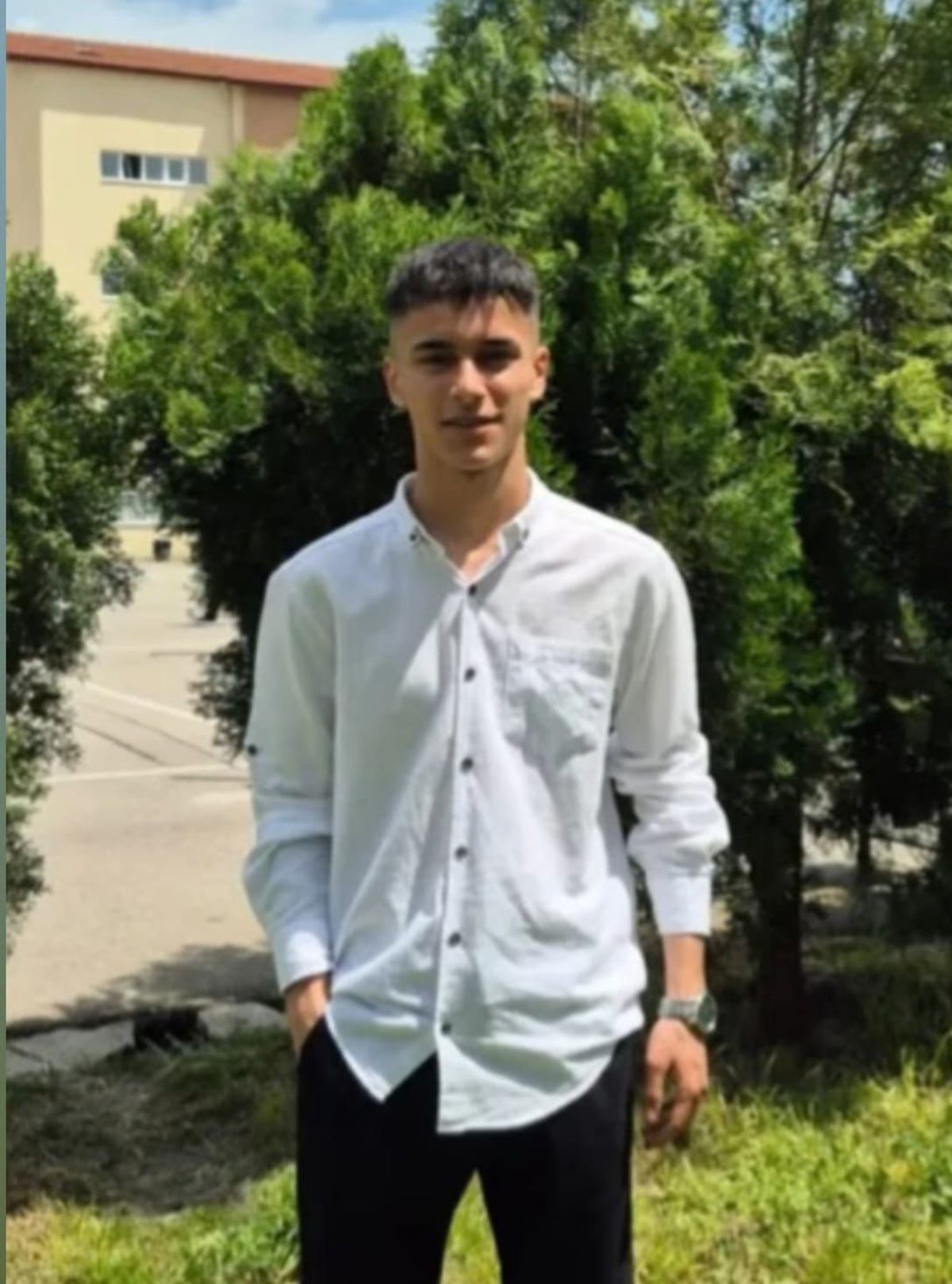 19 Yaşındaki Genç Evinde Ölü Bulundu