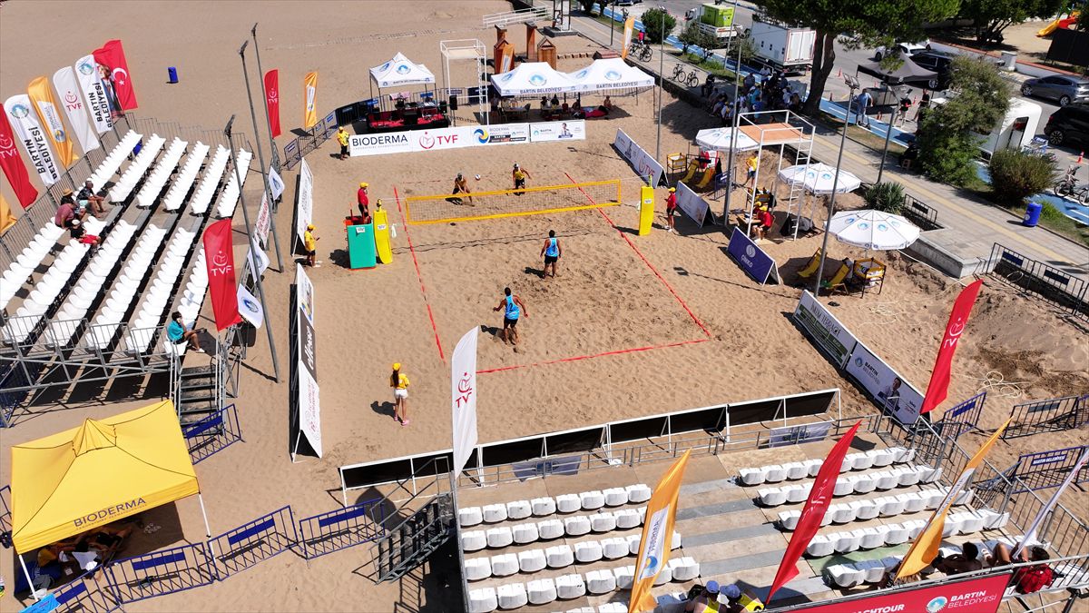 Bartın'da Plaj Voleybolu Grand Slam Heyecanı