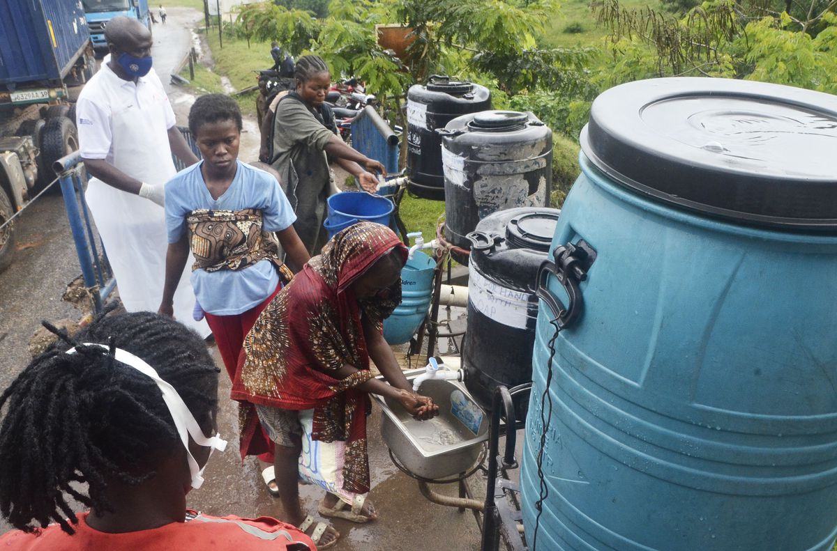 DSÖ: Uganda'daki son Ebola salgını sona erdi