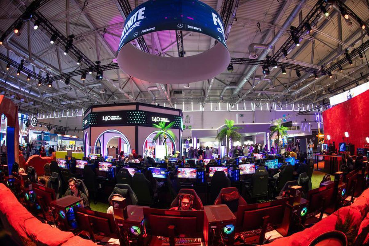 Gamescom 2026 Köln'de Rekor Katılımla Başladı