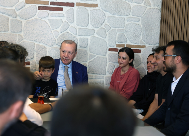 erdogan uskudarda esnafi ziyar 20181694 8586 1 m
