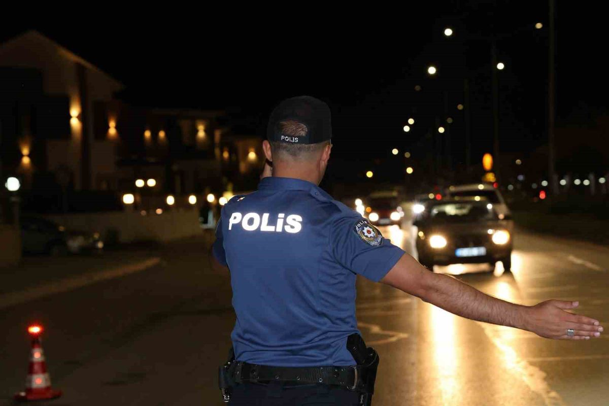 Erzurum'da Asayiş Uygulaması Emniyet Müdürü Tarafından Denetlendi