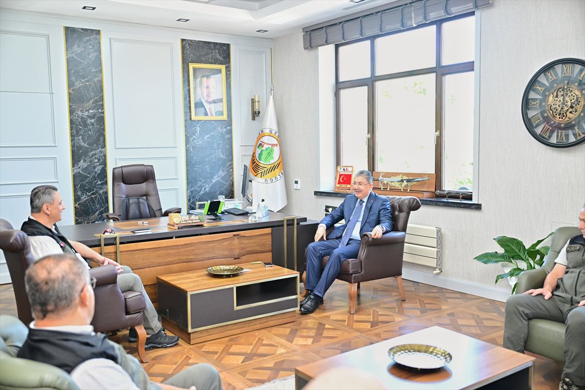 Eskişehir Valisi Orman Bölge Müdürlüğünü Ziyaret Etti