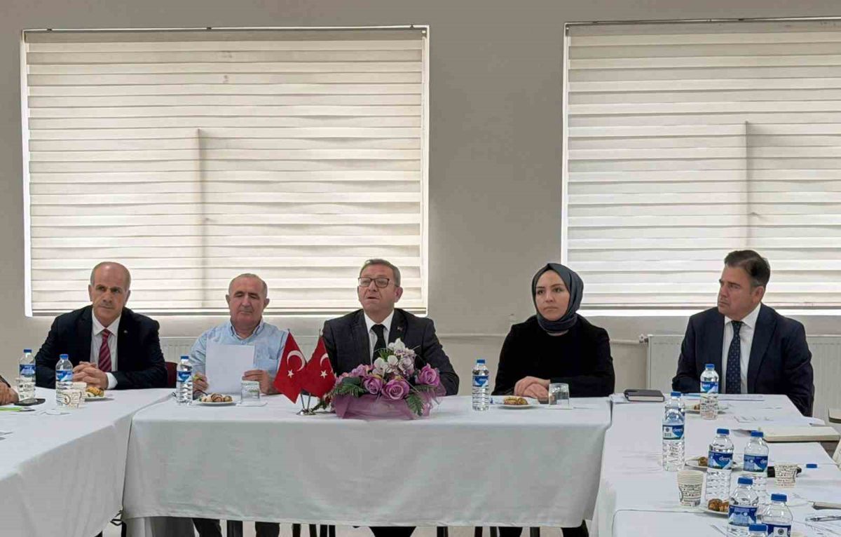 Kars'ta Hayat Boyu Öğrenme Toplantısı Yapıldı