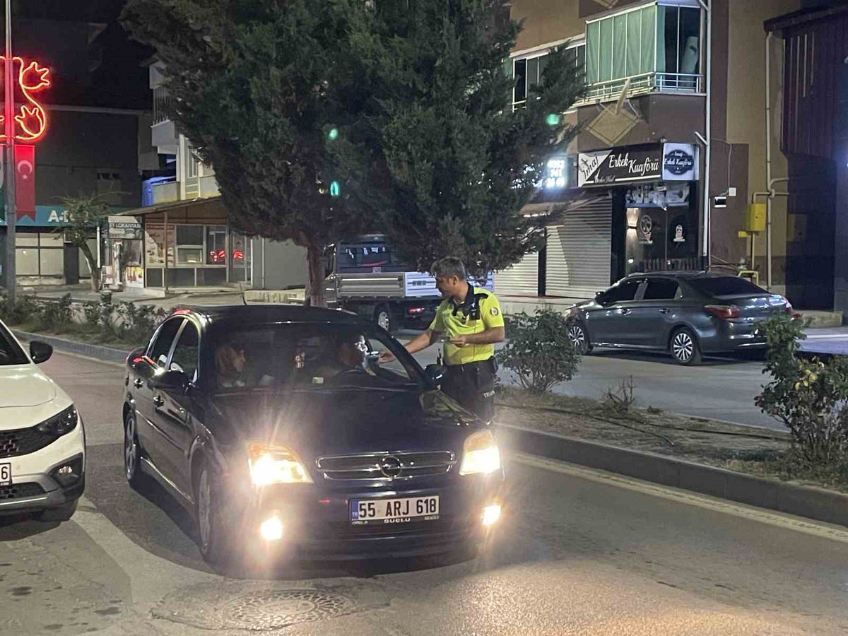 Kavak'ta Kapsamlı Trafik ve Asayiş Denetimi
