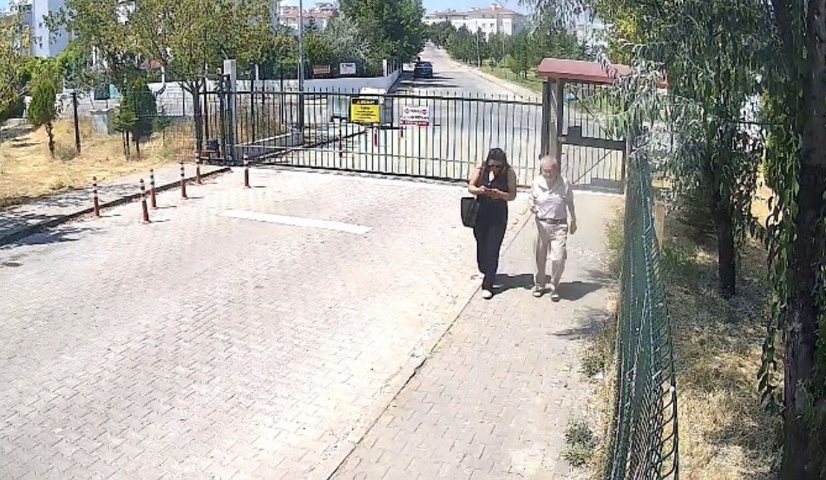 Eskişehir'de Dolandırıcılık Girişimi: Torunun Babasını Görmek İstemesiyle Altınlar Kurtuldu