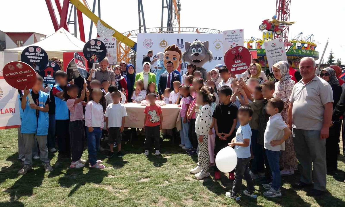 Erzurum'da Koruyucu Aile Festivali Coşkusu