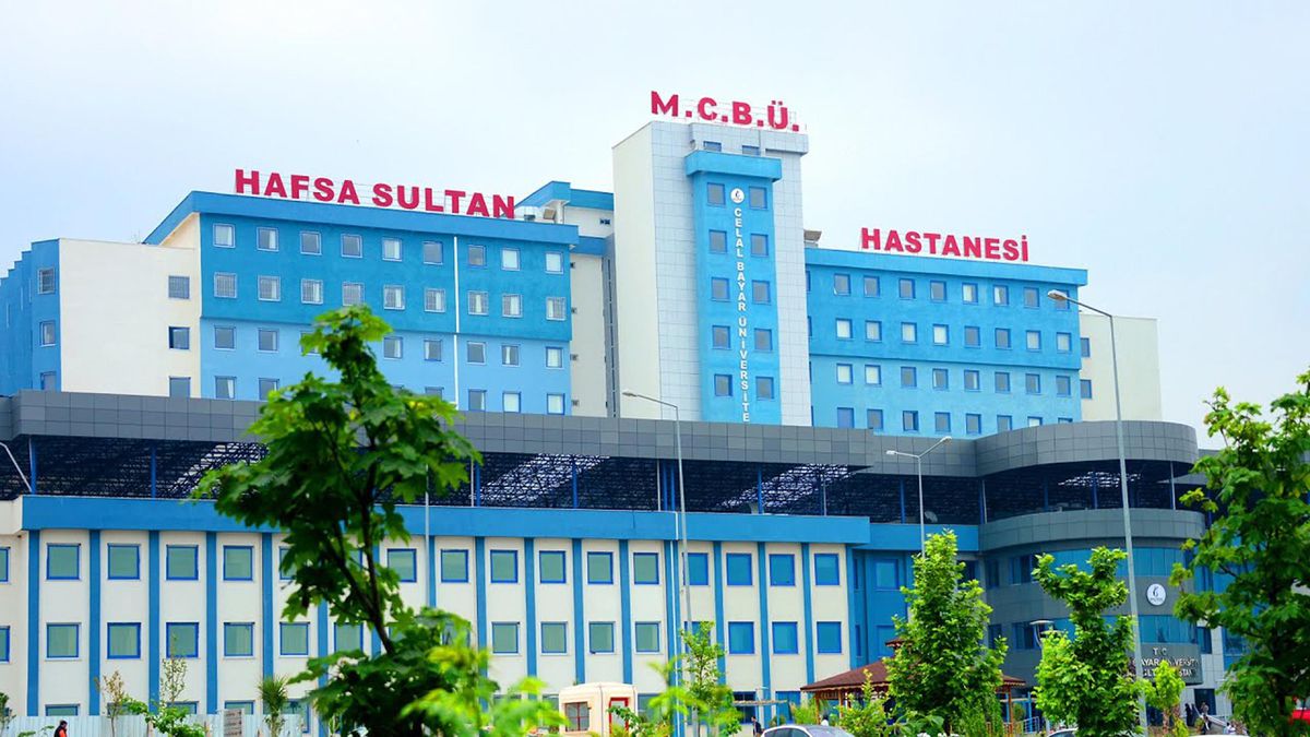 Manisa'da doktora 'bıçak parası' şoku: 51 hastadan 2,6 milyon lira topladı