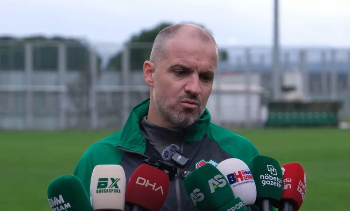 Mustafa Er: ‘Açık Ara En İyi Futbol Oynayan Takımız’
