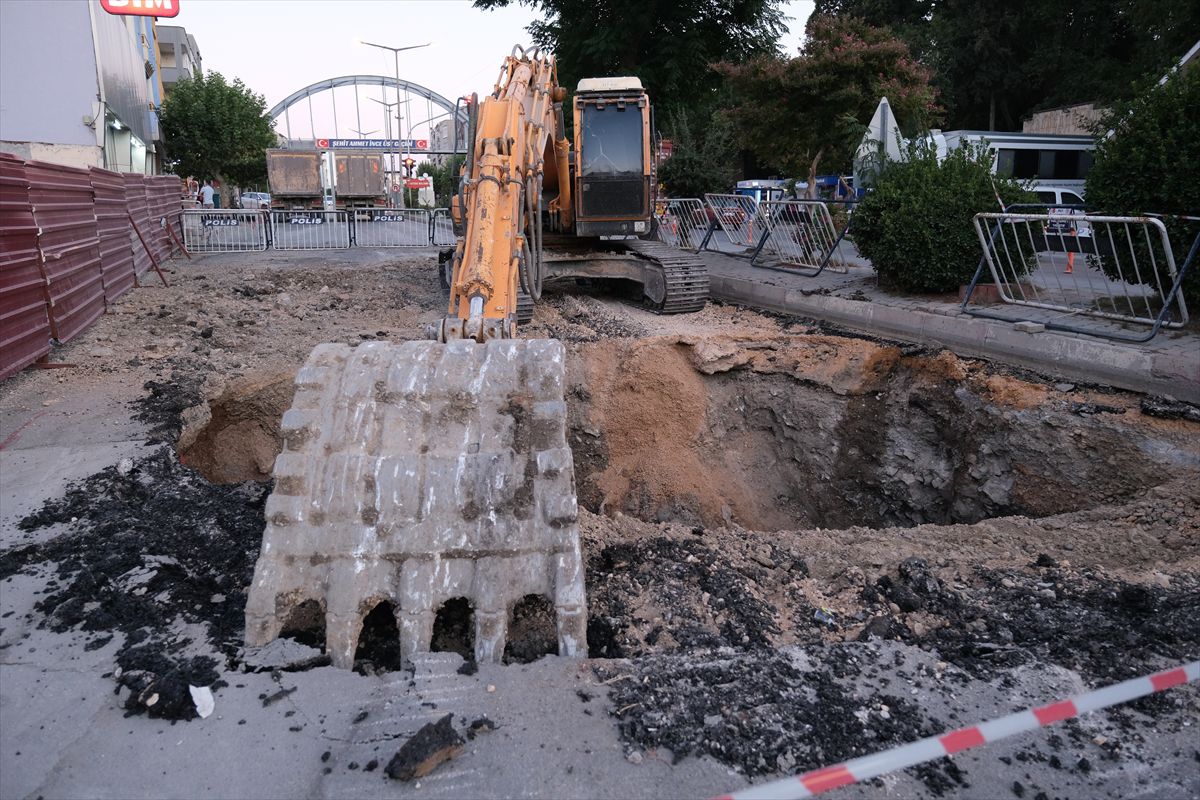 Mut'ta Köprü Hasarı Nedeniyle Tadilata Alındı