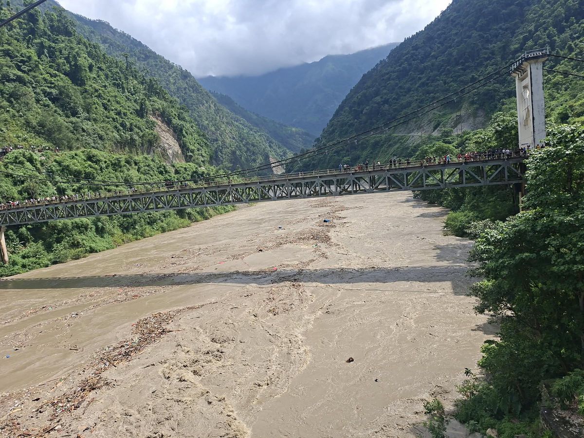 Nepal'deki ani sel felaketinde ölü sayısı 165'e yükseldi, 823 kişi kayıp
