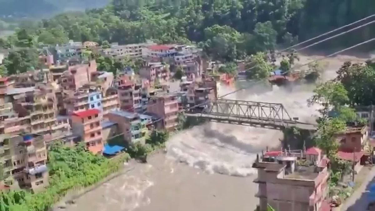 Himalayalar'da Sel ve Toprak Kayması: Nepal ve Tibet'te 1300'den Fazla Kayıp