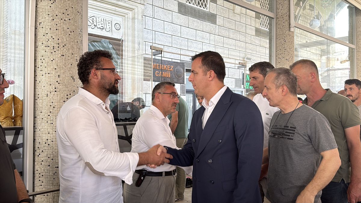 Denizde Boğulan İki Kardeş Son Yolculuğuna Uğurlandı