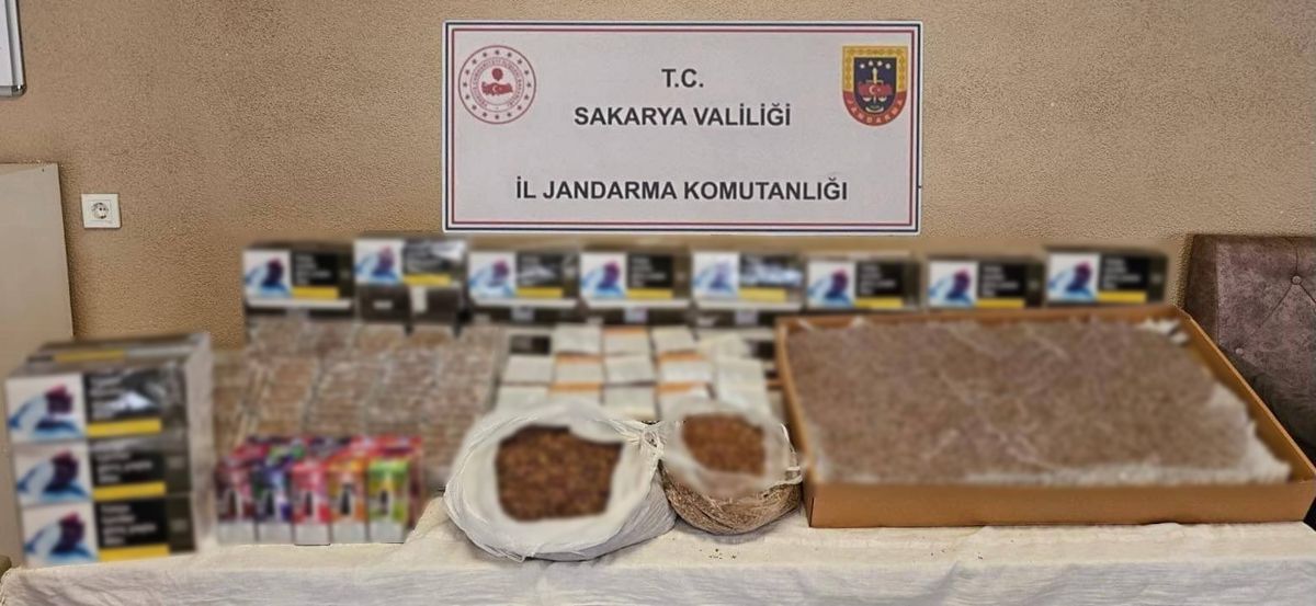 Serdivan'da Kaçak Tütün Operasyonu: Yüz Binlerce Makaron Ele Geçirildi