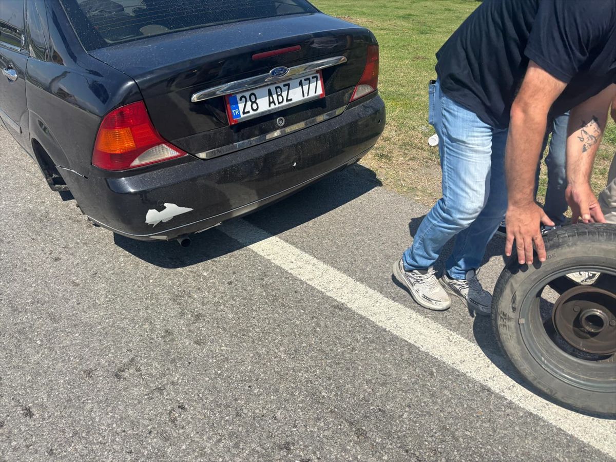 Samsun'da kopan tekerlek karşıdaki araca çarptı