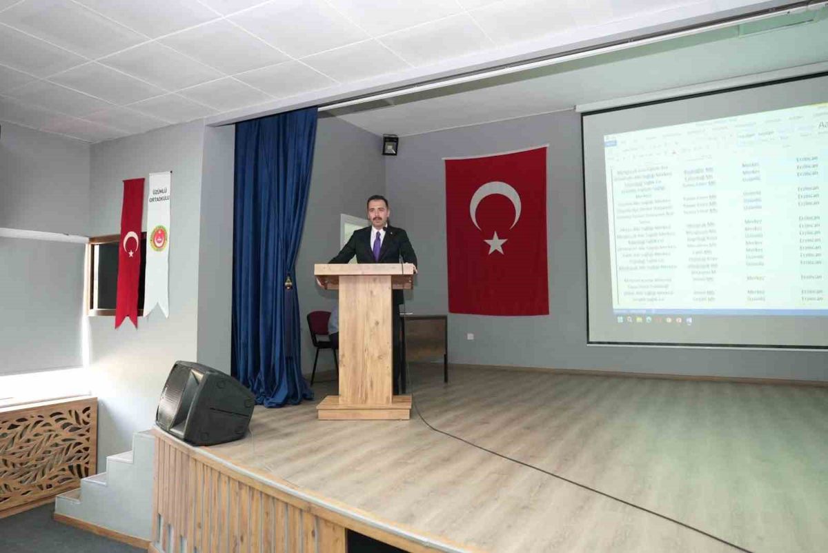 Üzümlü'de Deprem Tatbikatı Hazırlık Toplantısı Yapıldı