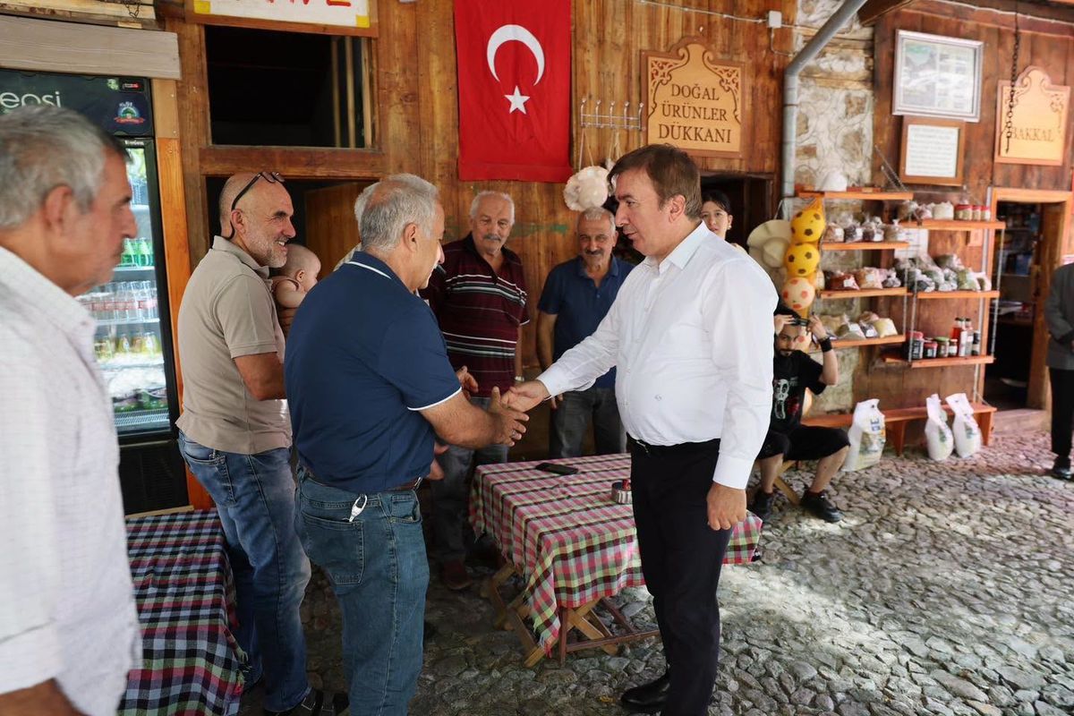 Erzincan Valisi Aydoğdu, Apçağa Köyünü Ziyaret Etti