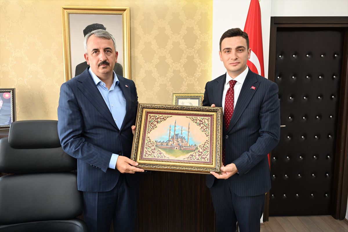 Vali Sezer'den Yeni Kaymakam Güzel'e Ziyaret