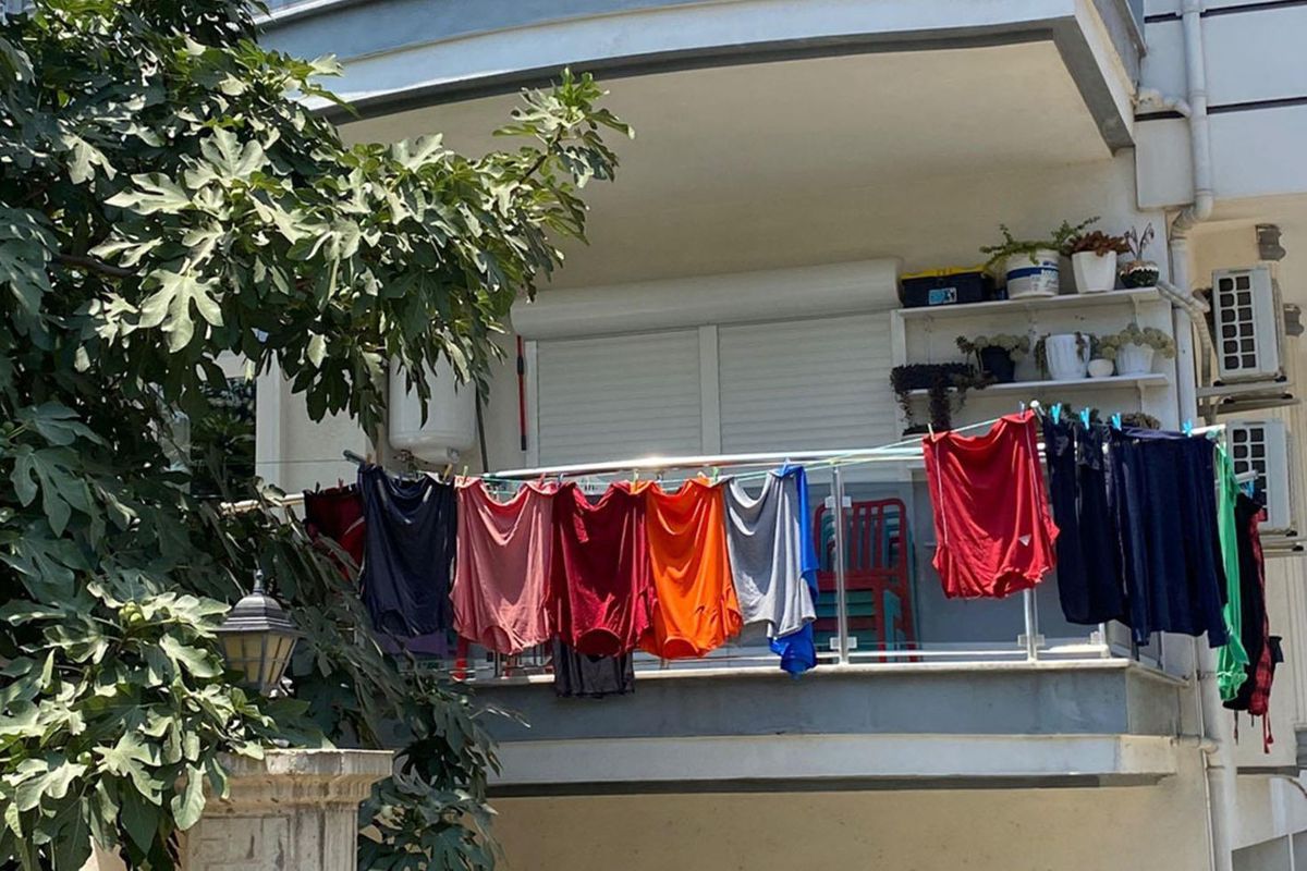 Yargıtay'dan milyonları ilgilendiren karar! Balkonunda çamaşır asanlar dikkat