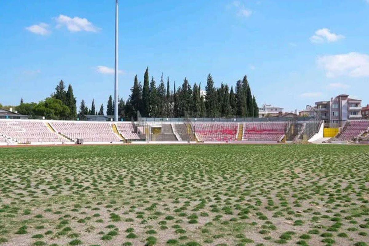 Yılların efsane kulübü maç yapabileceği bir stat arıyor