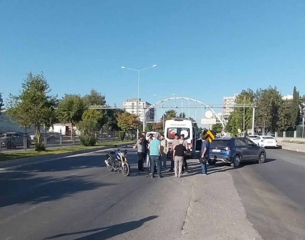 Adıyaman'da Motosiklet ile Otomobil Çarpıştı: 1 Yaralı
