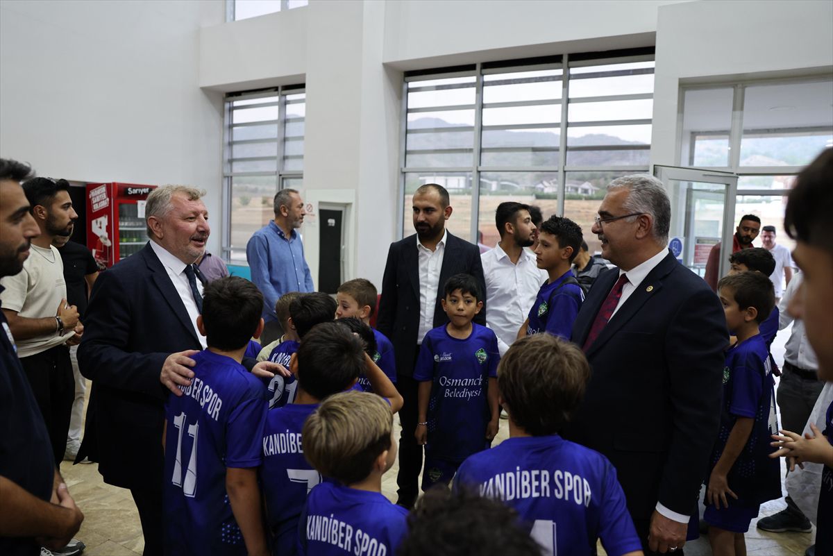Ahlatcı'dan Osmancık'a Spor Ziyareti