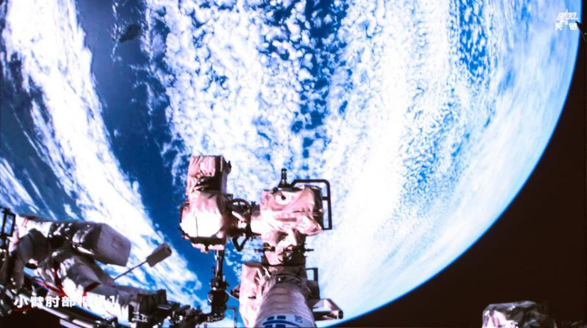 Albüm: Çin'in Shenzhou-23 astronotları, ilk araç dışı faaliyetlerini tamamladı