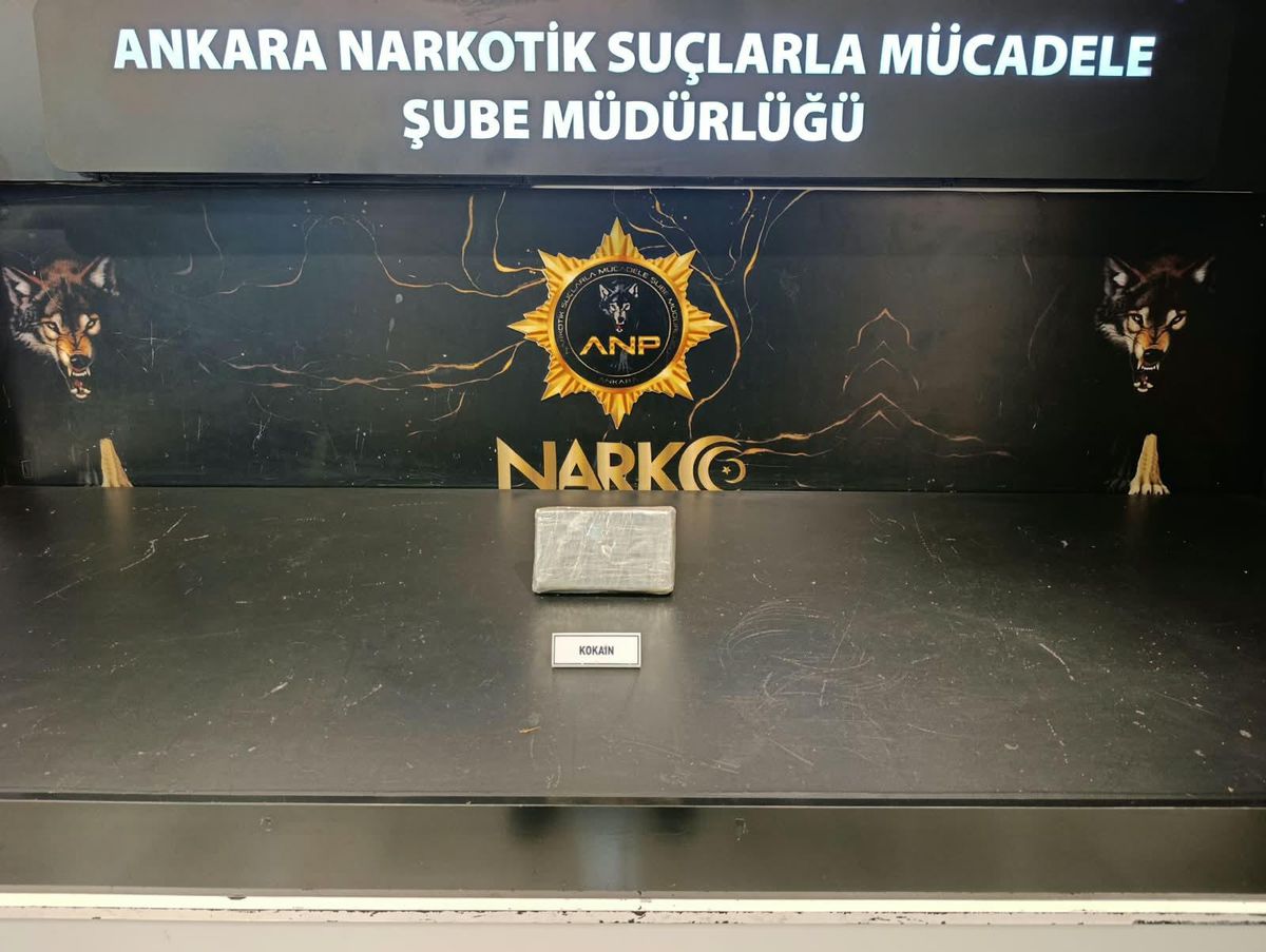 Ankara’da Kokain Operasyonu: 1 Kilo 200 Gram Ele Geçirildi, 3 Gözaltı
