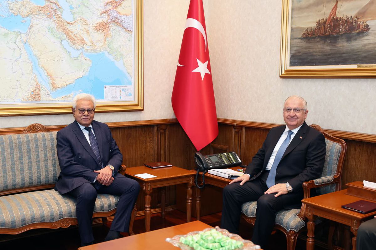 Milli Savunma Bakanı Güler, Pakistan'ın Ankara Büyükelçisi'ni kabul etti