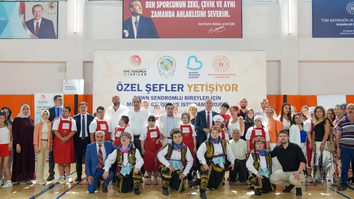 Balıkesir'de Down Sendromlu Bireyler İçin 'Özel Şefler Yetişiyor' Projesi Tanıtıldı