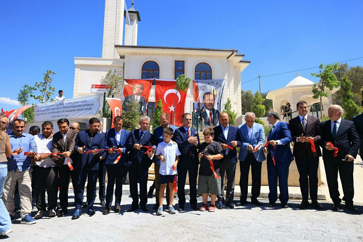 Çamlık Camii Dualarla Açıldı, Çavuşoğlu Yerel Sahiplenmeyi Vurguladı