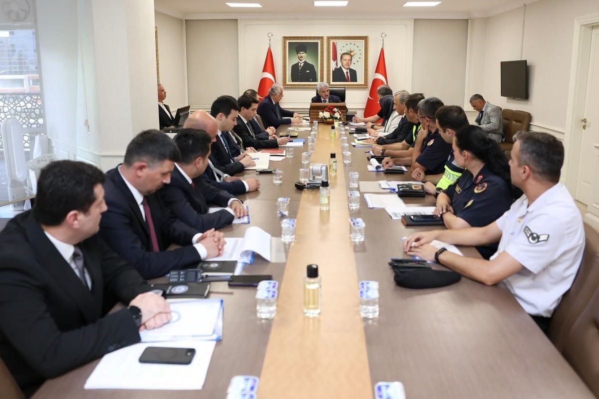 Düzce'de Okul Bahçe Görevlileri İçin Hazırlık Toplantısı Yapıldı