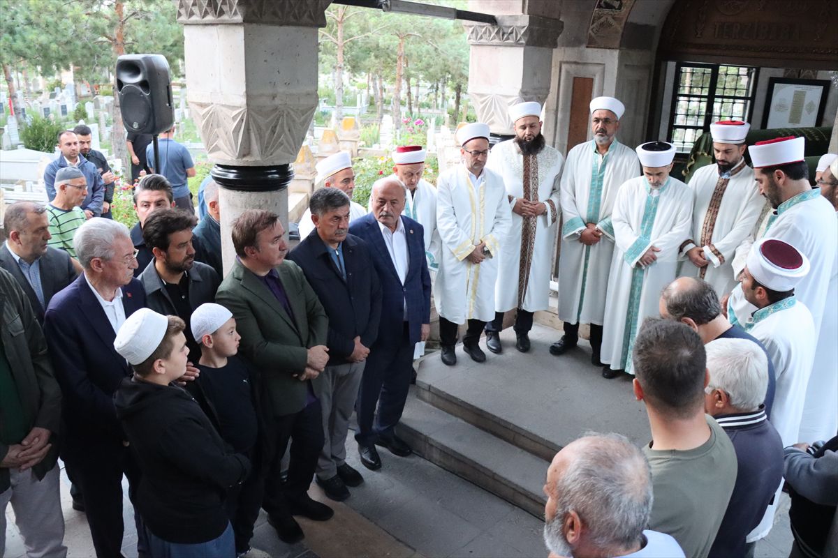 Terzibaba Günü'nde dualarla anıldı