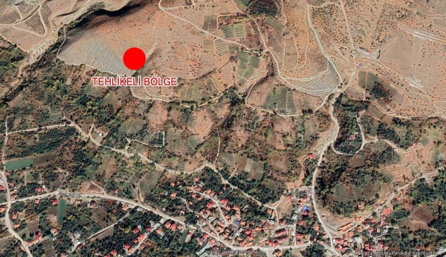 erzincanda toprak kaymasi 6 ba 20182734 9964 1 m