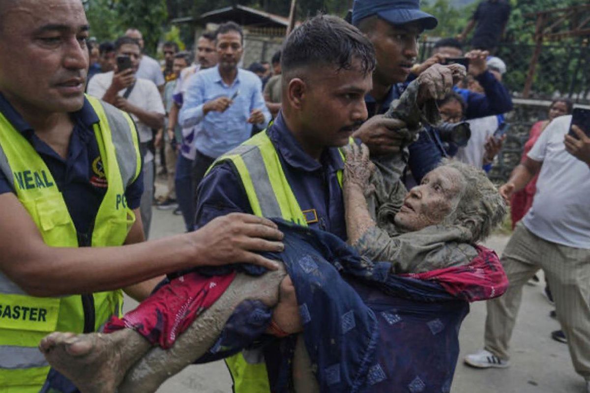 Nepal’de 538 ölü, 1300’den fazla kişi kayıp! Morglarda yer kalmadı