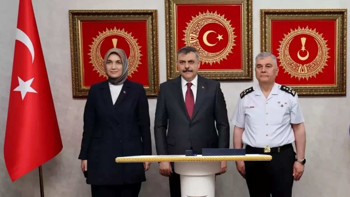 Jandarmada büyük rütbe terfi töreni