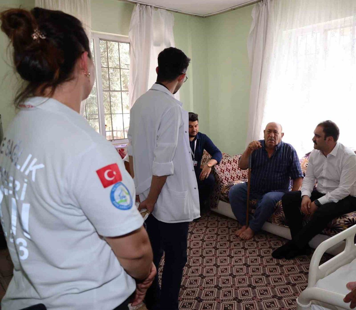 Karacasu'da Evde Sağlık Hizmetleri Yerinde Değerlendiriliyor