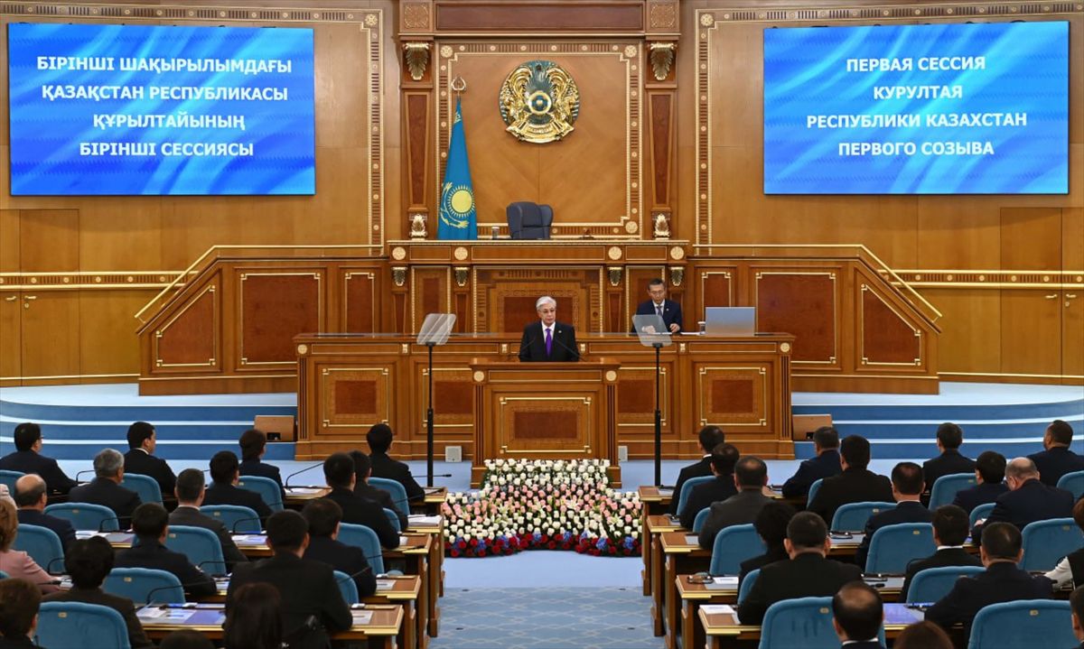 Kazakistan’da Yeni Tek Meclisli Kurultay Göreve Başladı