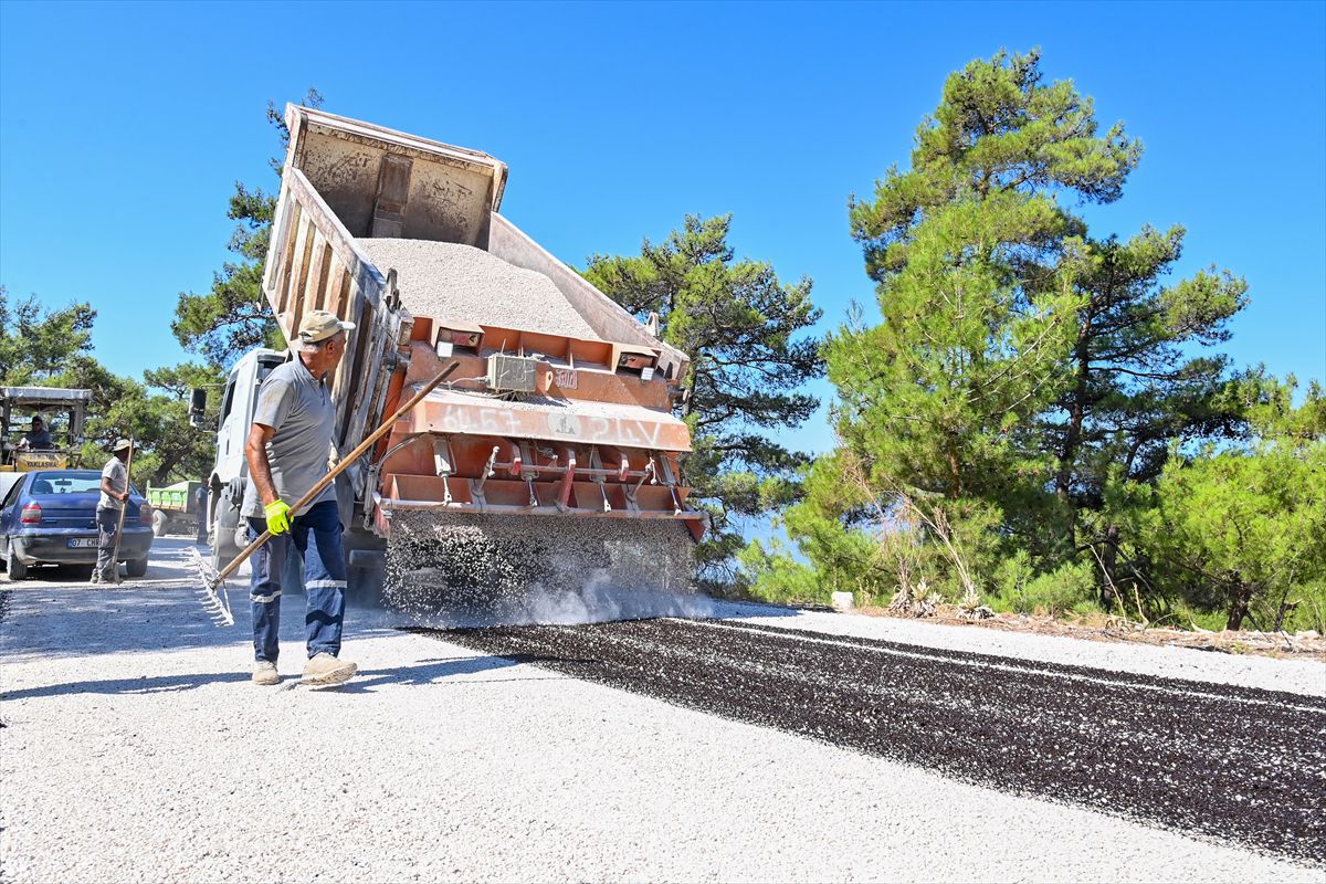 Kumluca'da Göllü Yaylası Yolu Asfaltlandı